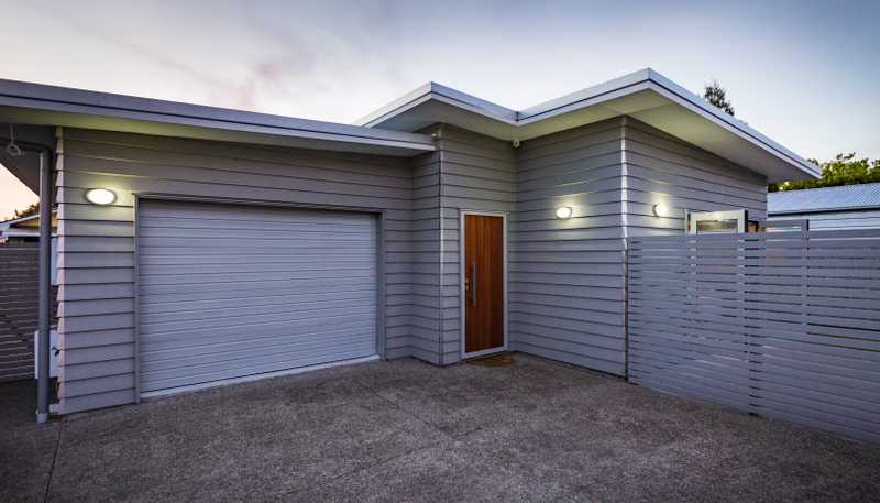 65 Weston Avenue, Roslyn