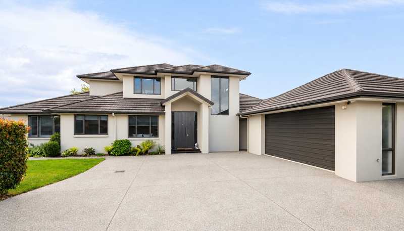 10 Johnnybro Place, Rototuna North