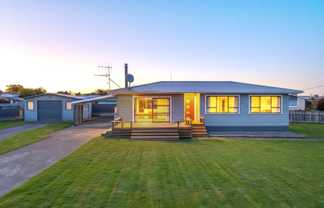 17 Montgomery Street, Waipukurau and Surrounds
