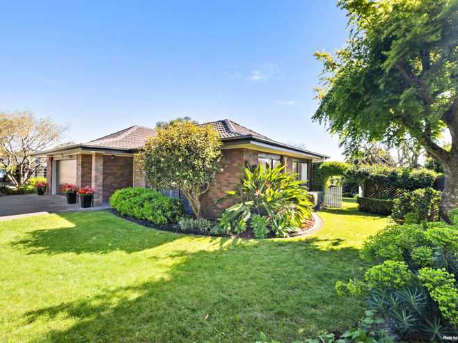 11 Eastridge Court, Northpark