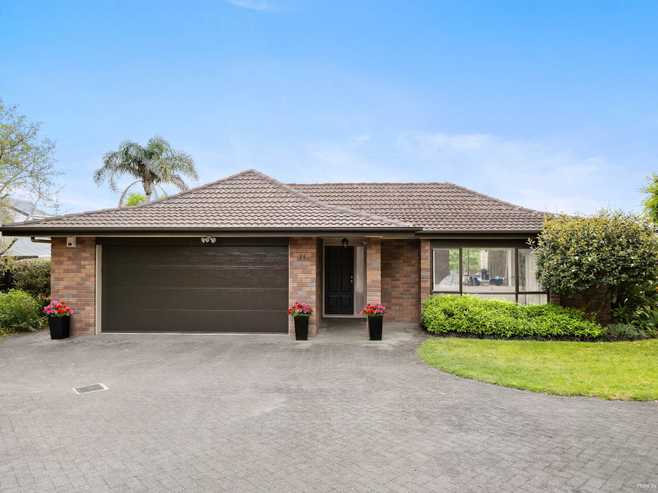 11 Eastridge Court, Northpark