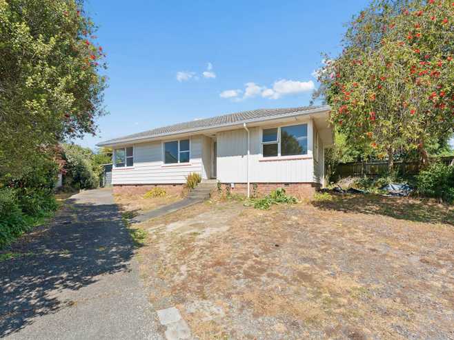 28  Laura Street, Kelston