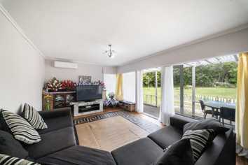 184 New Windsor Road, New Windsor