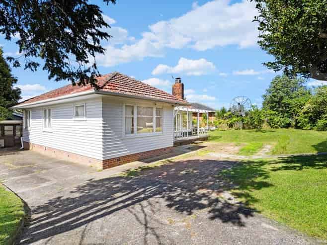 184 New Windsor Road, New Windsor