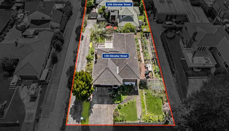 1 & 2/39 Gibraltar Street, Howick