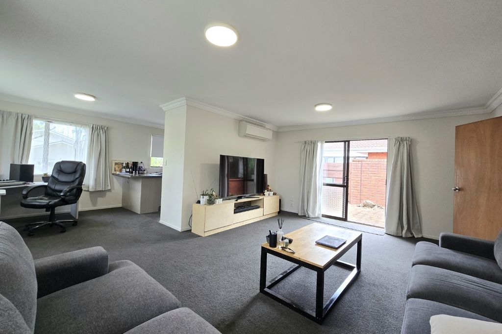 Spacious Two-Bedroom Home in Central Tauranga - Available on/after 30/11/2026 3