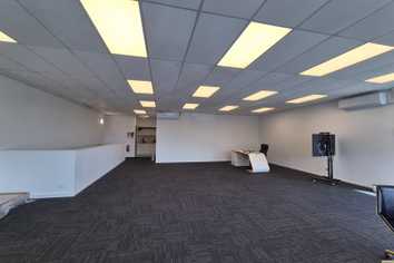 Well-located office with excellent on-site parking