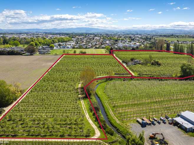  'Ashfield' - 52 Beatson Road, Parkvale