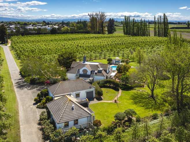  'Ashfield' - 52 Beatson Road, Parkvale