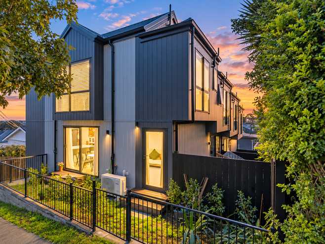 1/26 Huapai Street, Onehunga