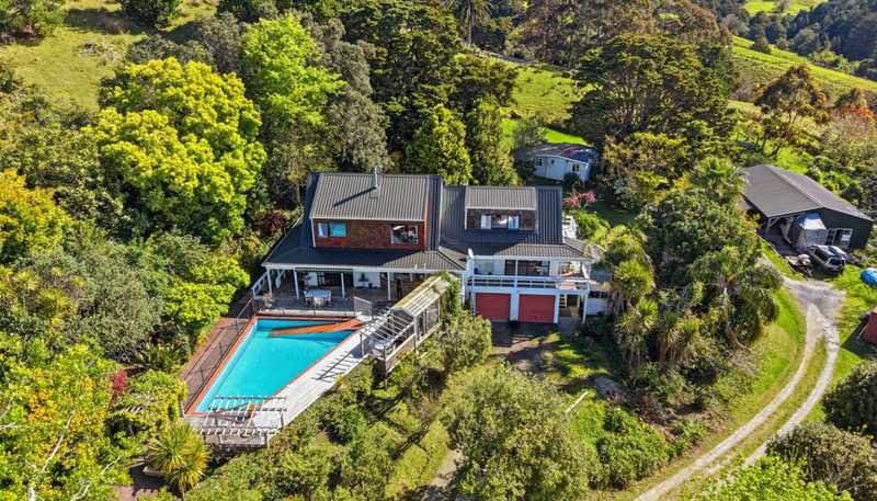 91 The Bullock Track, Mahurangi West