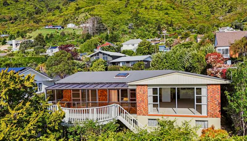 107 Winara Avenue, Waikanae