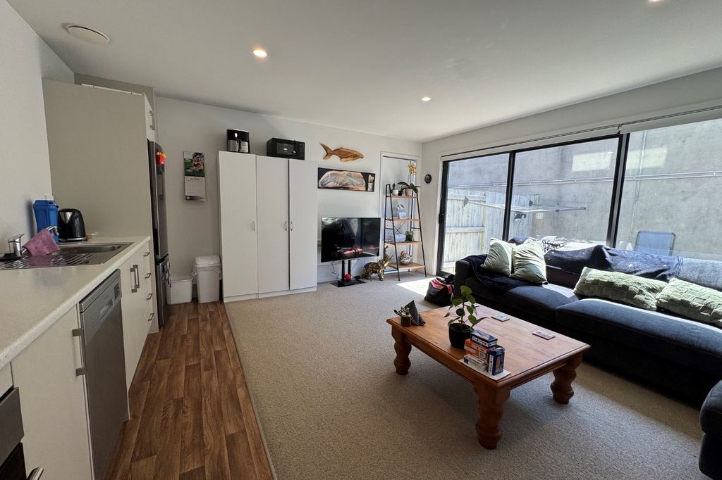 Low Maintenance Living! 2