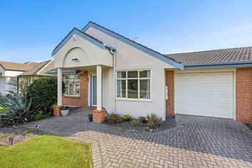 14 Fernbrook Close, Burswood