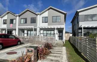  55B  Soaring Bird Drive, Takanini