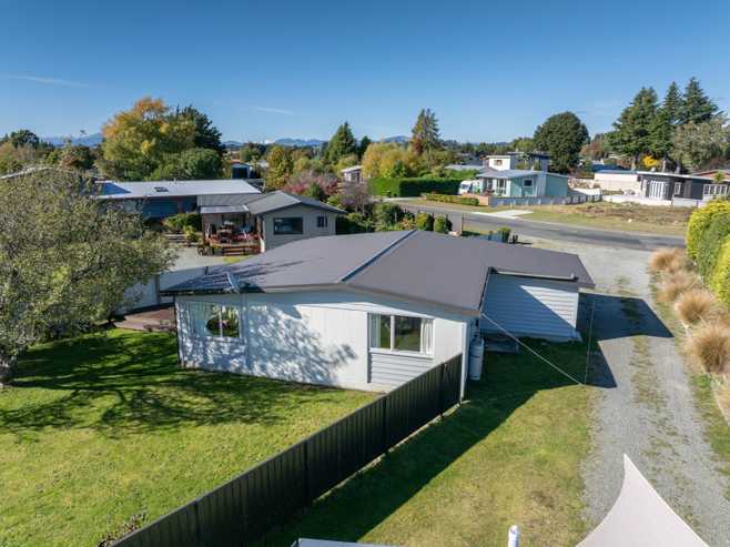 21 Mackinnon Loop, Te Anau