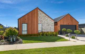 9 Doug Ledgerwood Drive, Wanaka