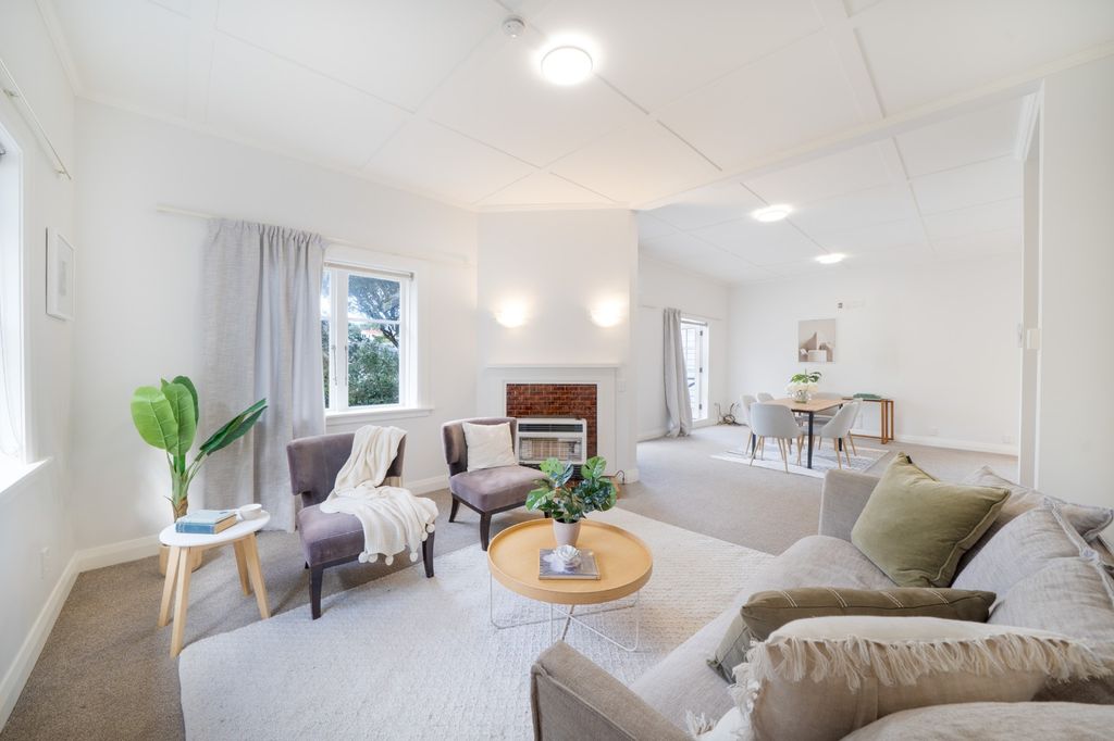 Character 3-Bedroom Home with Sunroom/Study & Deck 1