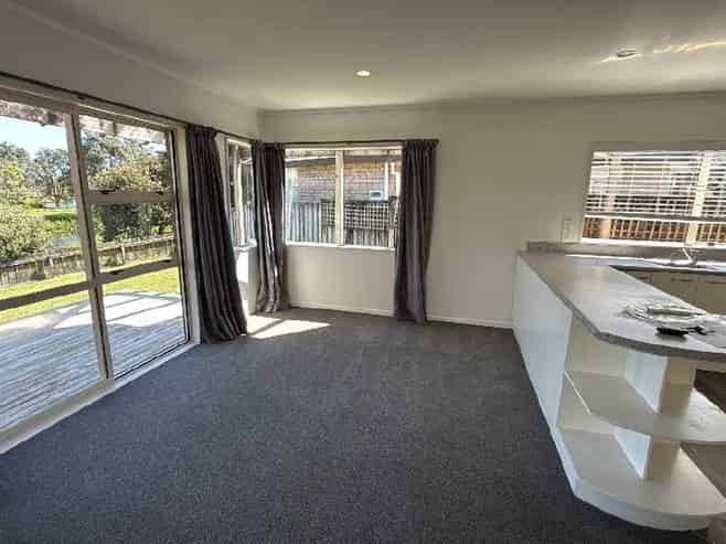 19b McGowan Place, Orewa