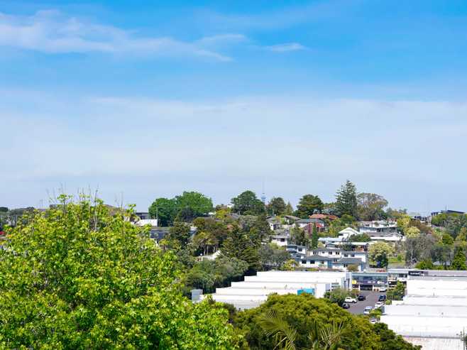 1/15 Kupari Place, Totara Vale