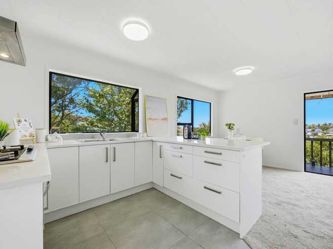 1/15 Kupari Place, Totara Vale
