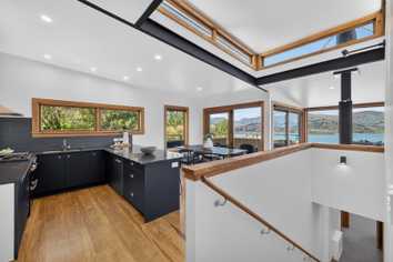 6A Selwyn Road, Lyttelton