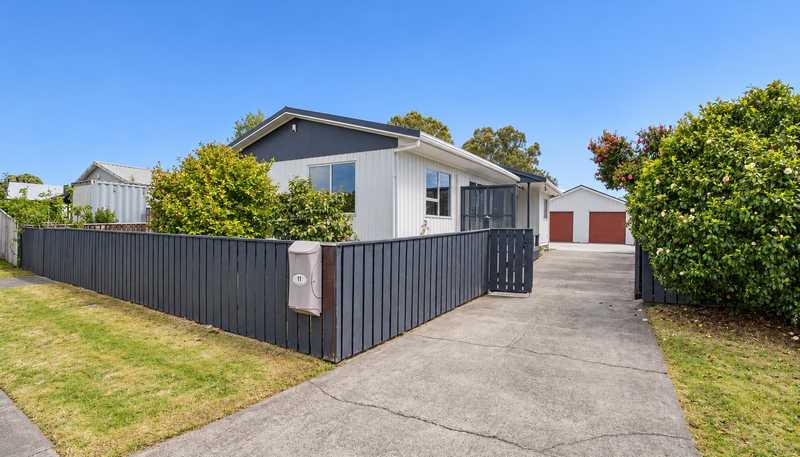 11 Makarini Street, Paraparaumu