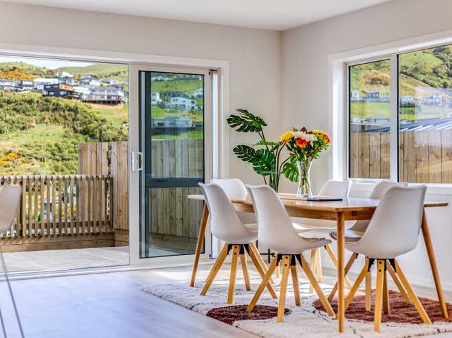 69 Crompton Avenue, Churton Park