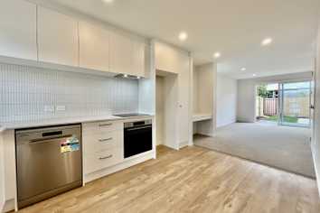 1/115 Poulson Street, Addington