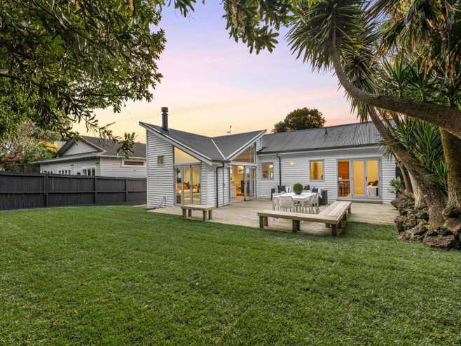 12 Kamahi Street, Mount Eden