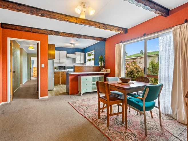 123 Beach Street, Waikouaiti
