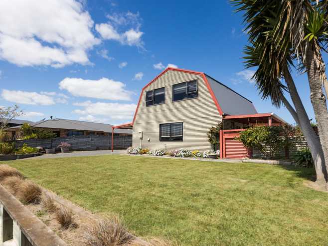 56 Andrews Street, Foxton Beach