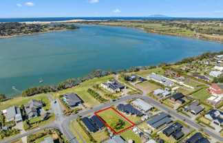 4 William Gilbert Drive, Mangawhai