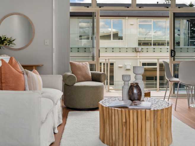 2/47 Marine Parade, Mount Maunganui
