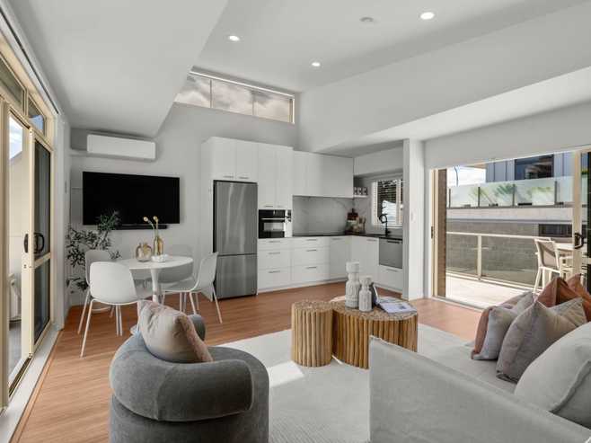 2/47 Marine Parade, Mount Maunganui