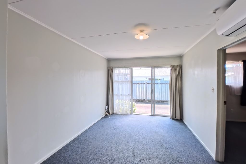 Tidy 1 bedroom 4