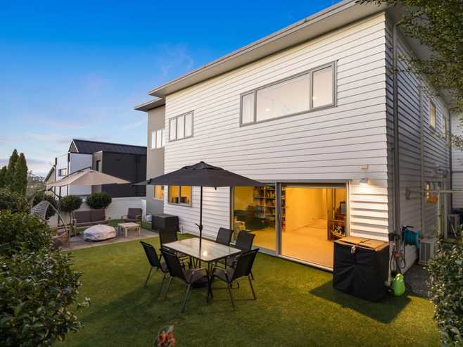 17A Sharon Road, Waiake