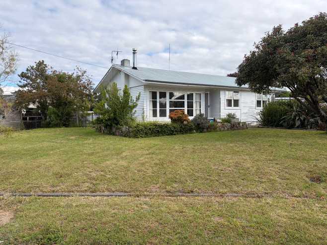 36 Warwick Crescent, Taradale
