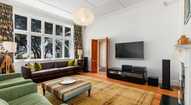 Open gallery