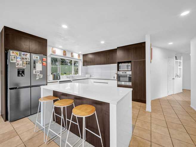 22 Anaheim Boulevard, Shamrock Park