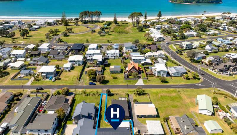 219B Mary Road, Whangamata