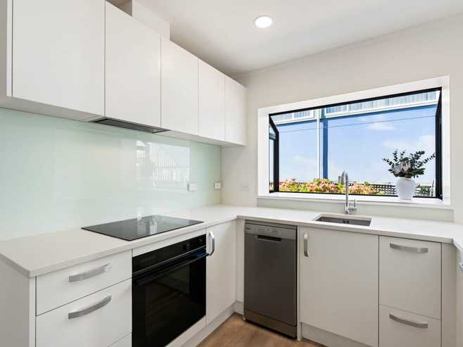 4/26 Inverness Road, Browns Bay