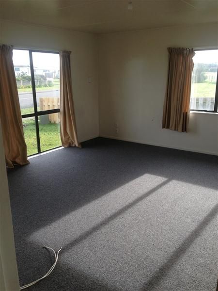 Three Bedroom Home - Kirkwood Road, Flaxmere 2