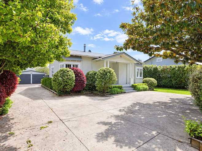 4 Bond Street, Hamilton East