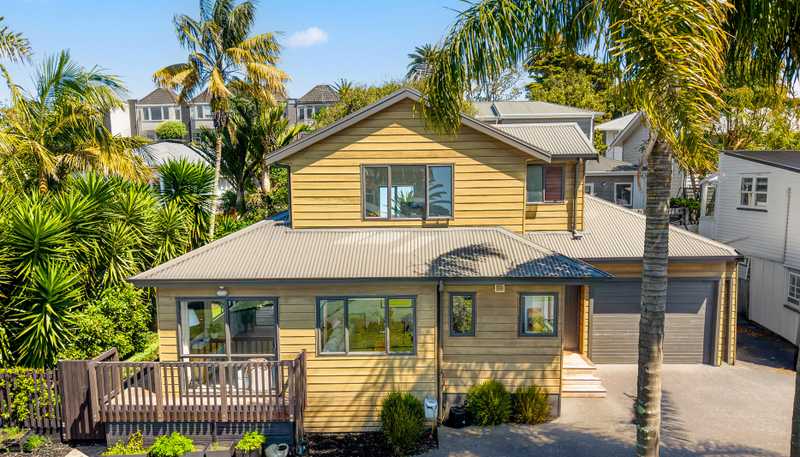 2/23 Stafford Road, Northcote Point