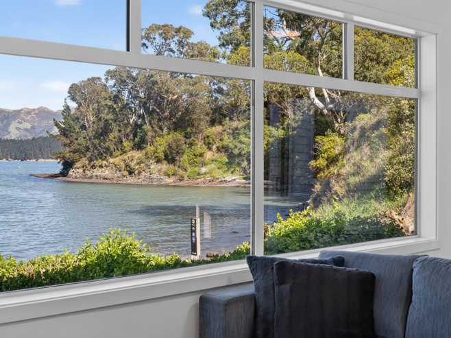20 Te Wharau Lane, Charteris Bay