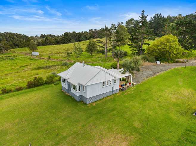 817A Whakapirau Road, Whakapirau