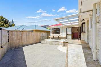 44 Metcalfe Road, Ranui