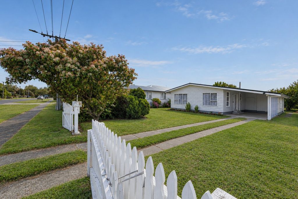 5 Steed Avenue, Te Hapara 1