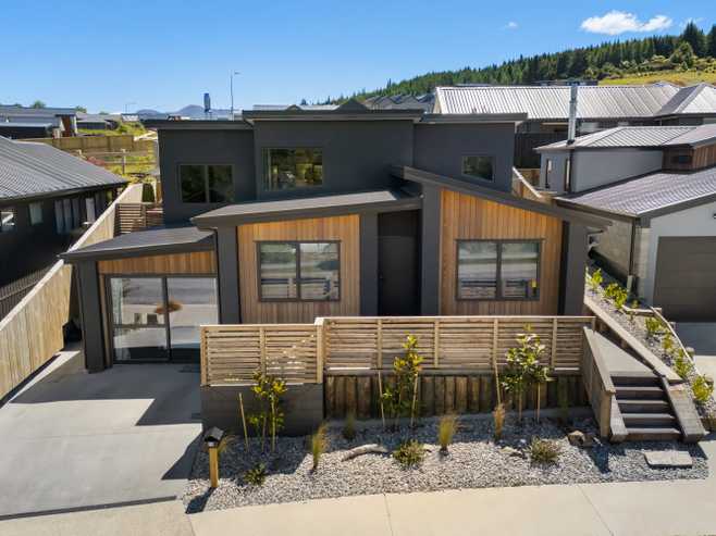 84 Kirimoko Crescent, Wanaka